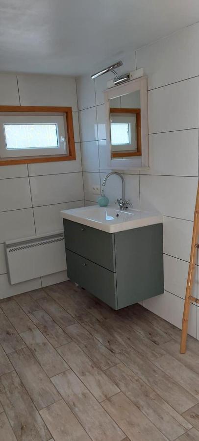 Le Chalet Castor - Camping International - Bomal - Durbuy Kültér fotó