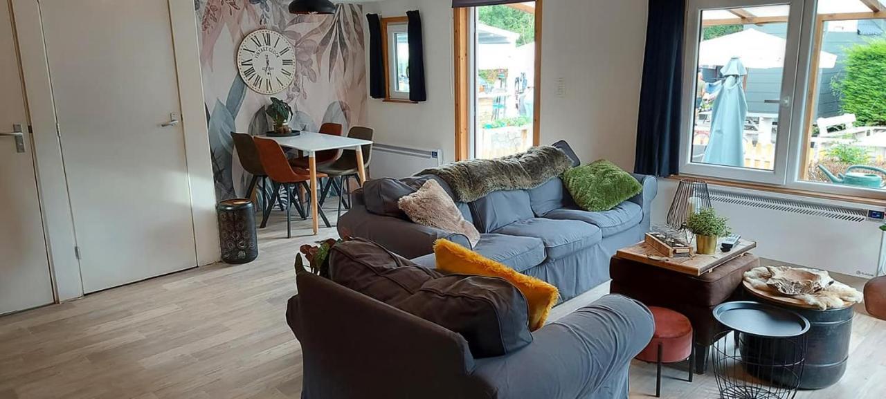 Le Chalet Castor - Camping International - Bomal - Durbuy Kültér fotó